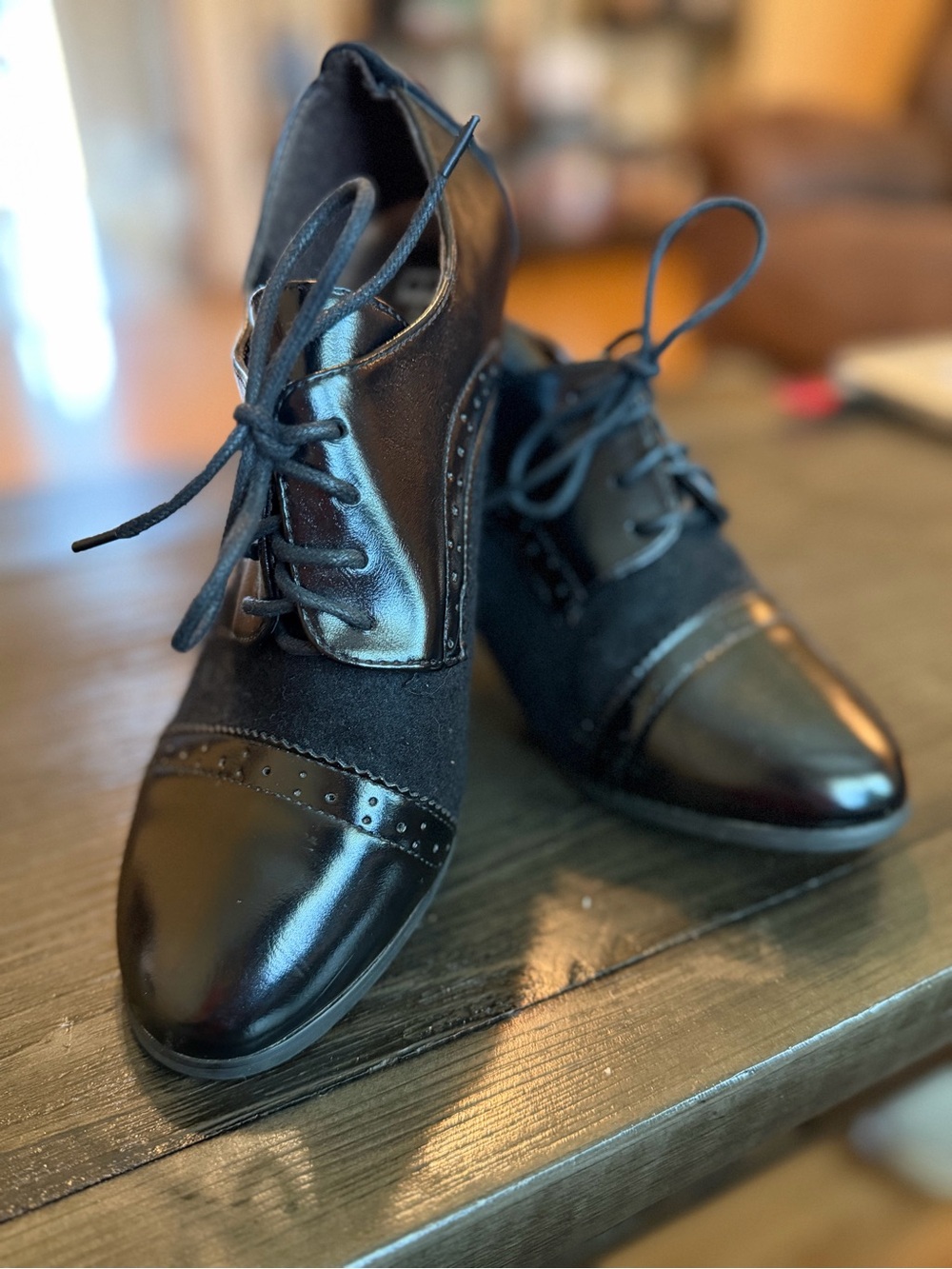 Black Lace-Up Cap-Toe Heeled Oxfords for Women — Sleek Black Finish